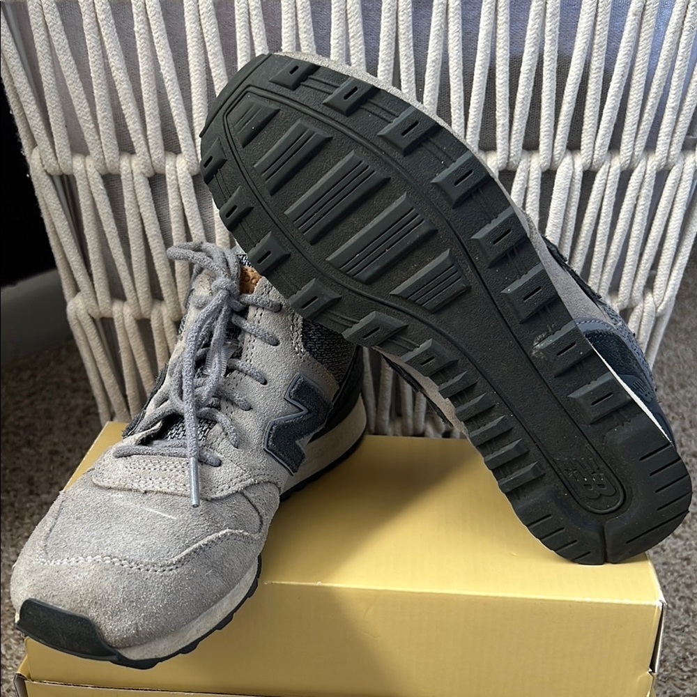 New Balance | 696 Sneaker - Picture 3 of 7